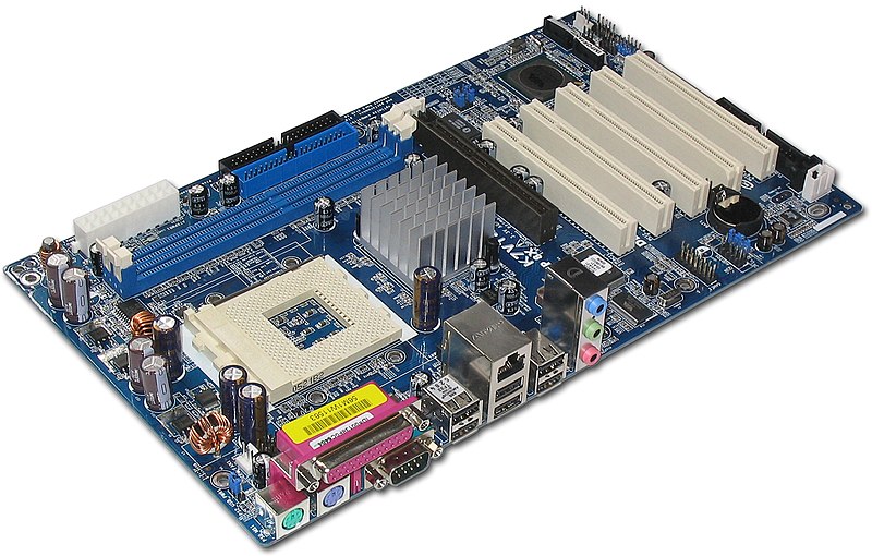 Komponen-komponen Papan induk (motherboard)