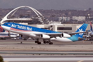 English: Air Tahiti Nui A340-300 F-OSUN depart...