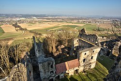 Vue du château de Schaunberg, en fond la vallée du Danube et du Mühlviertel.