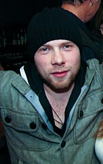 Vorschaubild für Brendan Fletcher (Schauspieler)