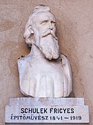 Busto de Schulek Frigyes en el National Memorial Hall de Szeged (escultura de Alajos Stróbl)