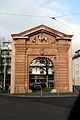 Die Fassade des ehemaligen äußeren Gautors in Mainz.