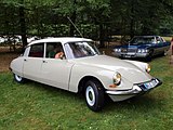 Citroën DS (1962–1967)