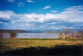 Вид на озеро Баринго в августе 1999 года