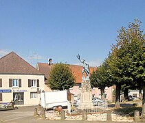 Le monument aux morts.