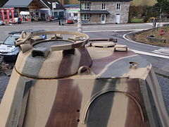 Panther I tank equipped with the Nahverteidigungswaffe. Roof of the turret, bottom right.