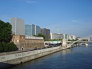 Blick von der Austerlitz-Brücke auf Paris