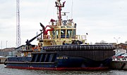 Svitzer Tyr är en bogserbåt, byggd i Kina 2011, här i Ystads hamn 2018.