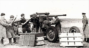 Расчёт 85-мм зенитного орудия 52-К 6-й батареи 732-го зенитно-артиллерийского полка на рубежах обороны города Тулы, октябрь 1941 год.