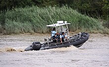 Bateau semi-rigide gendarmerie