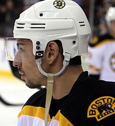 Chris Kelly - Boston Bruins.jpg