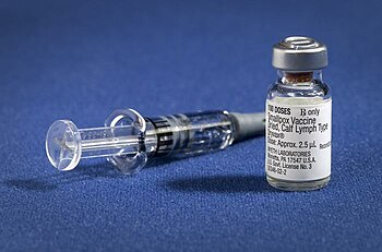 English: The smallpox vaccine diluent in a syr...