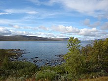 Kilpisjärvi vidata de la bordo sur la finna flanko