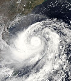 Der sich intensivierende Zyklon Fani über dem nördlichen Indischen Ozean