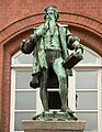 Gutenberg-Denkmal 52° 22′ 43,7″ N, 9° 43′ 20,6″ O52.37889.7224