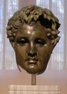 Hoved i bronze på Pradomuseet i Madrid, tidligere identificeret som Hefaistion