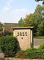 Sportlerdenkmal Haus Blumental Krefeld, Sockel leer