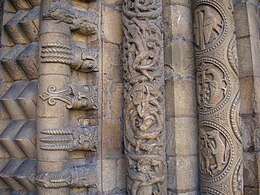 Lincoln cathedral 03 West portal.jpg