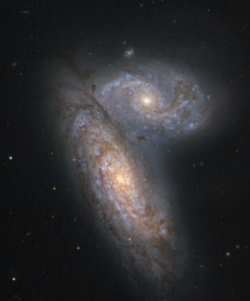 NGC 4568 і NGC 4567