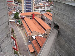Vista desde arriba del antiguo almacén de la fábrica de Pompéia