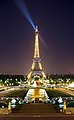 My Trocadéro/Eiffel tower picture is back.