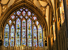 Wells Cathedral HDR photo (2264401553) Golden window crop.jpg