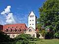 Wasserturm und ehem. Turnhalle