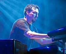 Derek Sherinian v roce 2012