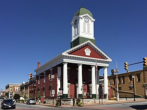 Jefferson County Courthouse in Charles Town