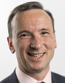 Alun Cairns 2016.jpg