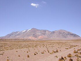 Aucanquilcha Volcano.jpg