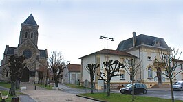 Gemeentehuis en kerk