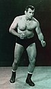 Барон Шиклуна - борьба в тяжелом весе - 31 августа 1970 г. (обрезано) .jpg