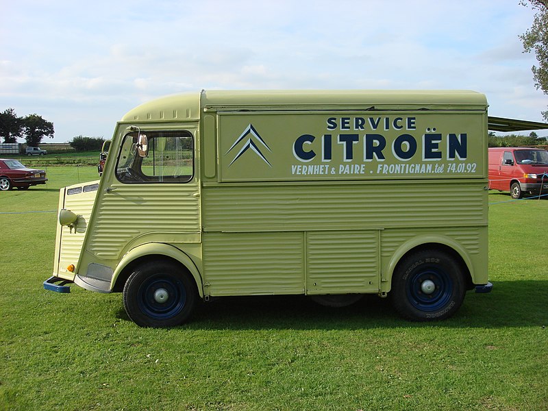 800px-Citroen_H_Van_2.jpg