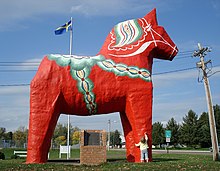 Mora's Dalecarlian horse emulates the large Swedish horse Dala horse-Mora, Minnesota-20070929.jpg