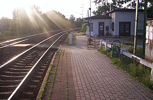 English: The train track at Ecser Magyar: A va...