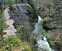 La voie du Tram le long des gorges de Malvaux.