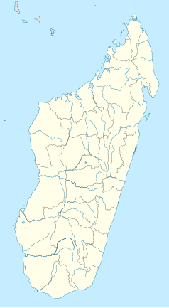 Mapa konturowa Madagaskaru, blisko centrum po prawej na dole znajduje się punkt z opisem „Mananjary”