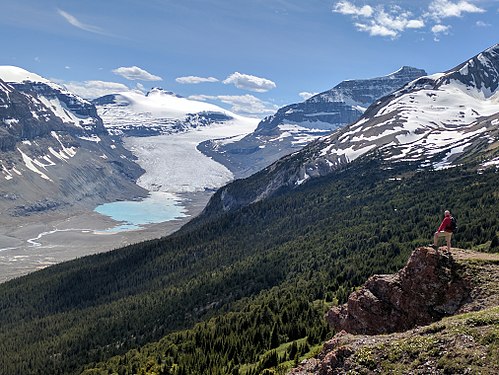 Banff National Park by Brian Barber (talk • email)