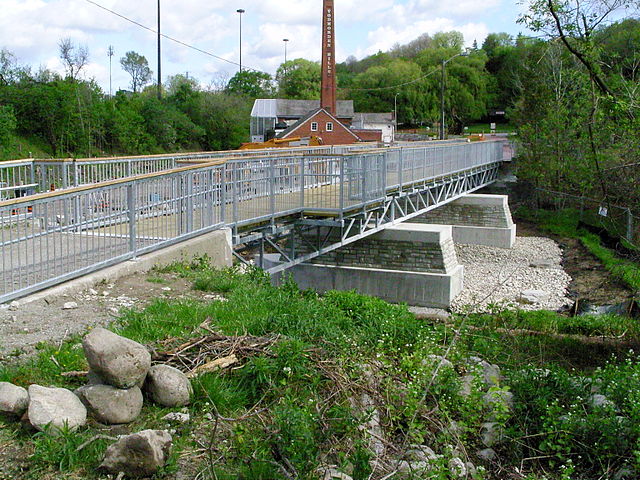 640px-Toronto_Todmorden_Mills_Footbridge.JPG