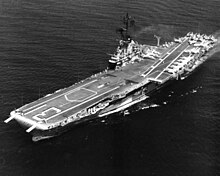 USS Bon Homme Richard (CVA-31) в море c1965.jpg