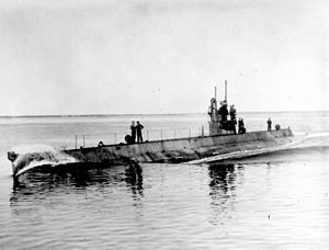 USS M-1 (SS-47).jpg