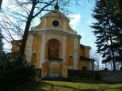 Farní kostel sv. Mikuláše ve Štěkni.