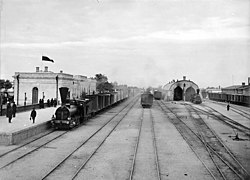 1890లో సమర్‌కండ్ రైల్వే స్టేషన్