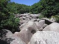 Le chaos rocheux des Gorges du Corong (lit de la Rivière de l'Étang du Follézou).