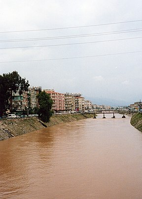 Antakya içinden geçen Asi Nehri