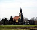 Dorfkirche Boritz (mit Ausstattung), Kirchhof mit Einfriedung, fünf Grabplatten und zwei Grabmalen