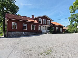 Bromma kyrkskola är Stockholms minsta och äldsta skola, färdig 1864.