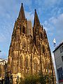 Katedral Koln adalah bangunan Gereja Katolik di Jerman.