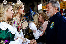 President of Brazil Lula and members of the Italian Brazilian community during the Grape Festival at Caxias do Sul Festuva.jpg